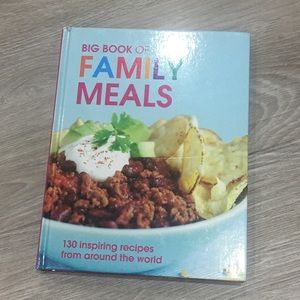 New Holland- Big Book of Family Meals
